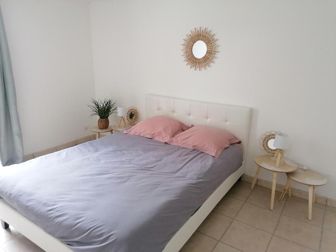 Studio "Douceur Angevine" Hotel Saint-Jean-des-Mauvrets Ngoại thất bức ảnh