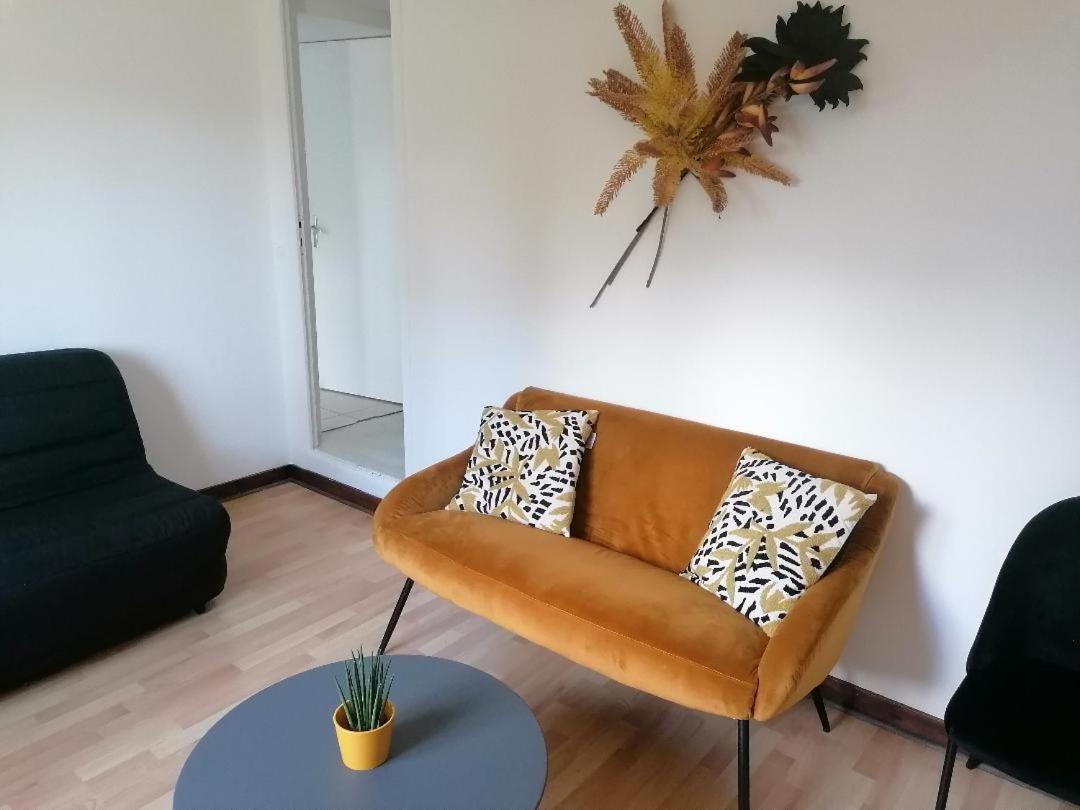 Studio "Douceur Angevine" Hotel Saint-Jean-des-Mauvrets Ngoại thất bức ảnh